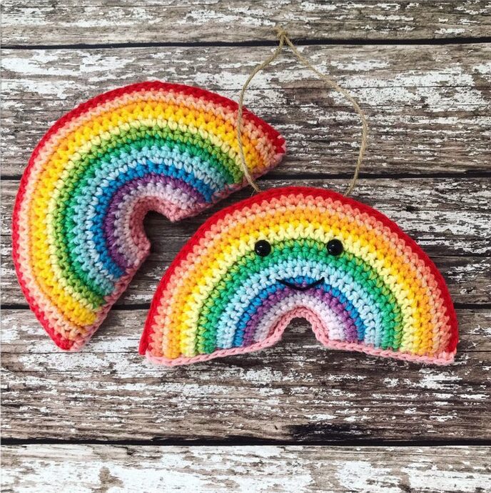 Large crochet rainbow - Image 3