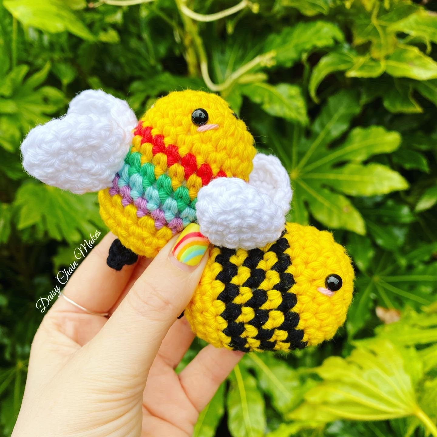 Mini bee - crochet bee - rainbow bee - bee decoration - crochet bee decor