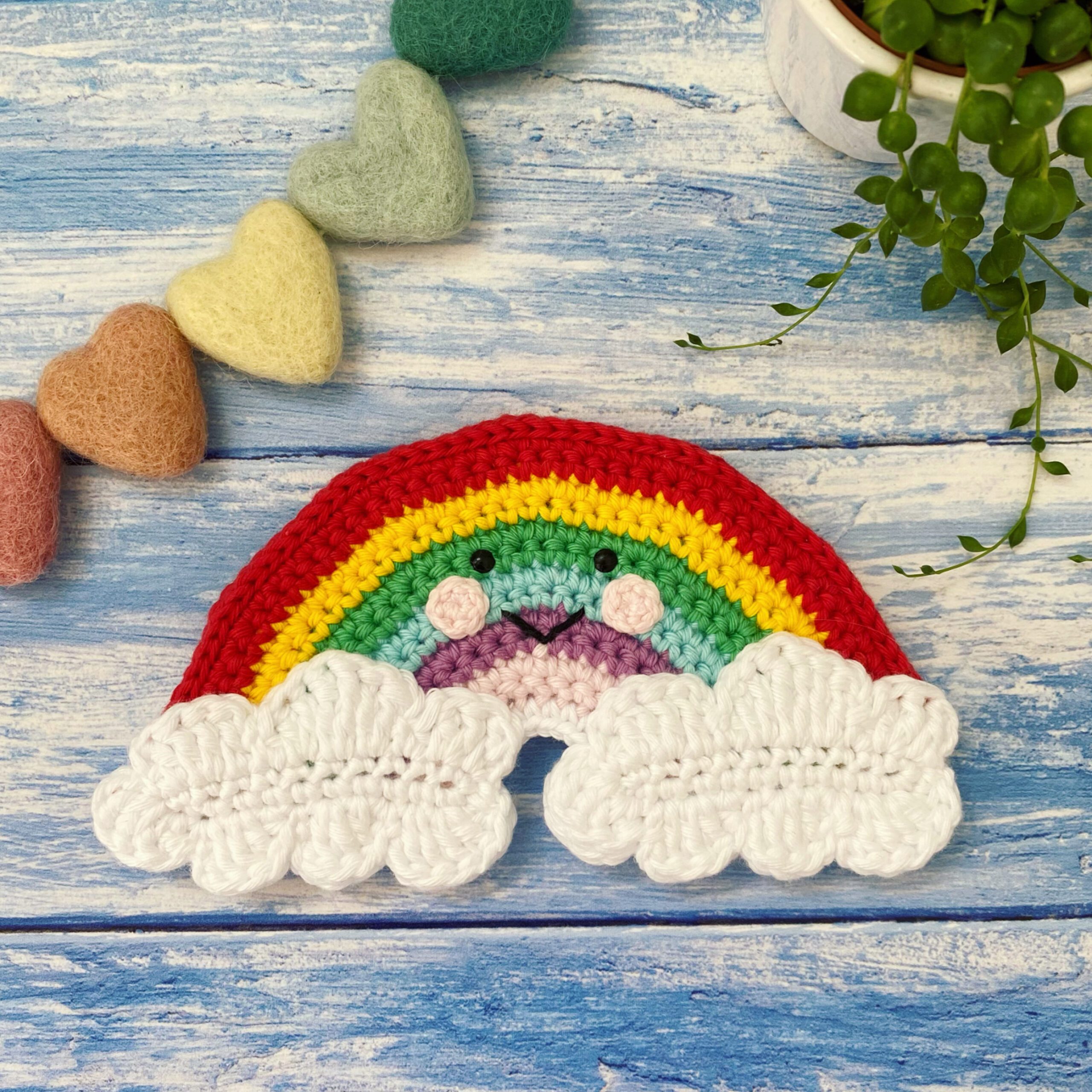 Cloudy flatlay rainbow - Image 3
