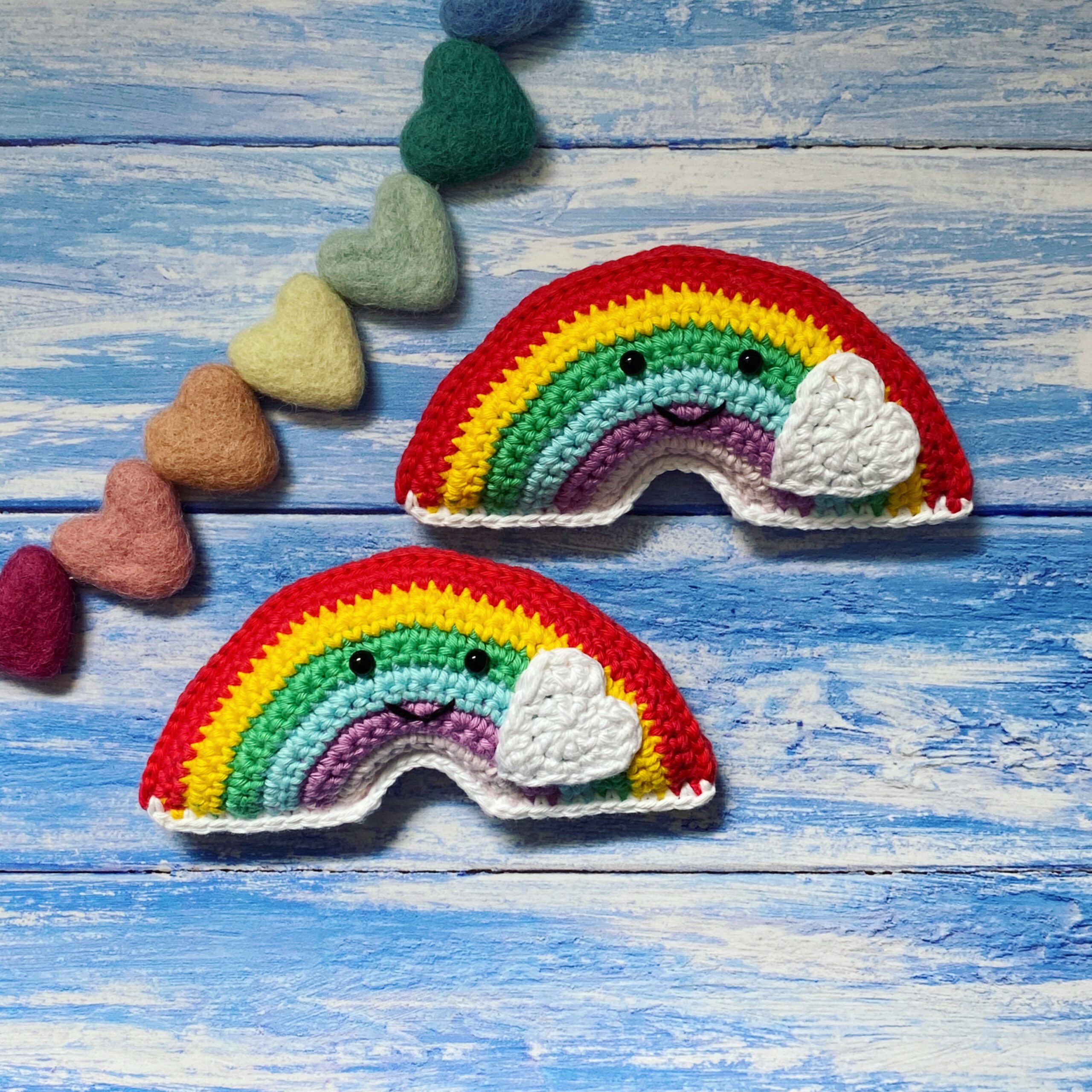 Medium rainbow decorations